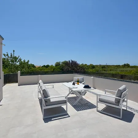 Flamingo - 4 Bedrooms - Private Pool - Next To Renowned Issos & Korission Villa