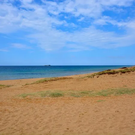 Flamingo - 4 Bedrooms - Private Pool - Next To Renowned Issos & Korission * Línia