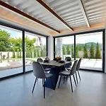 Flamingo - 4 Bedrooms - Private Pool - Next To Renowned Issos & Korission *